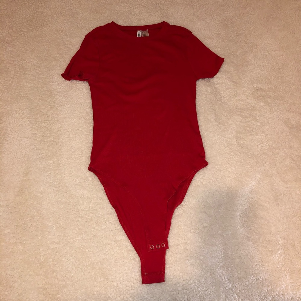 RED BODYSUIT
